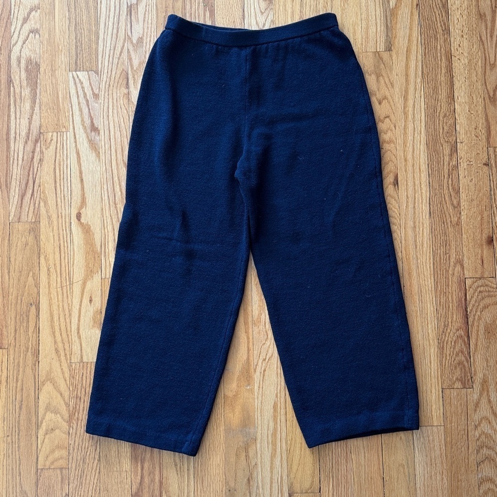 St. John Knits 8 dark navy wool blend jogger pants super cozy great condition
